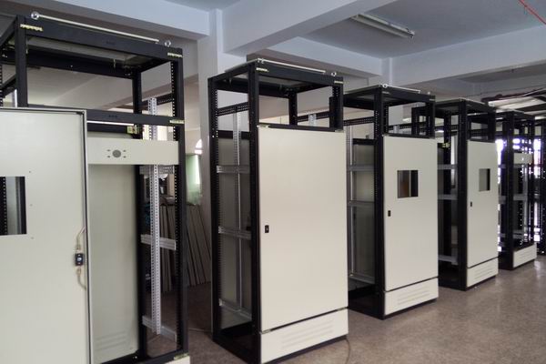 菏泽配电柜-3683厂家配电柜检修需要注意的